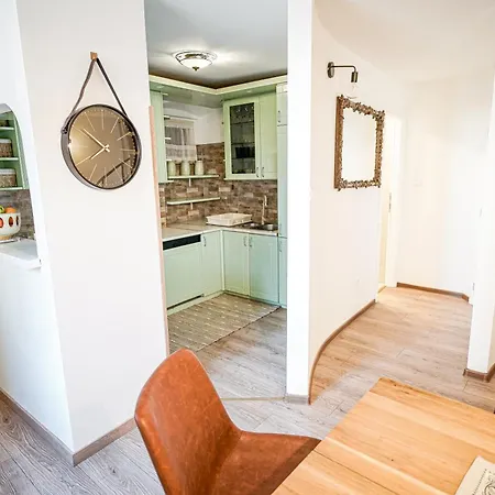 Apartament Rocco *